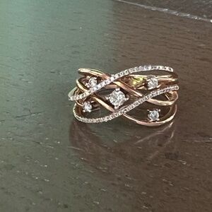 Rose gold diamond ring